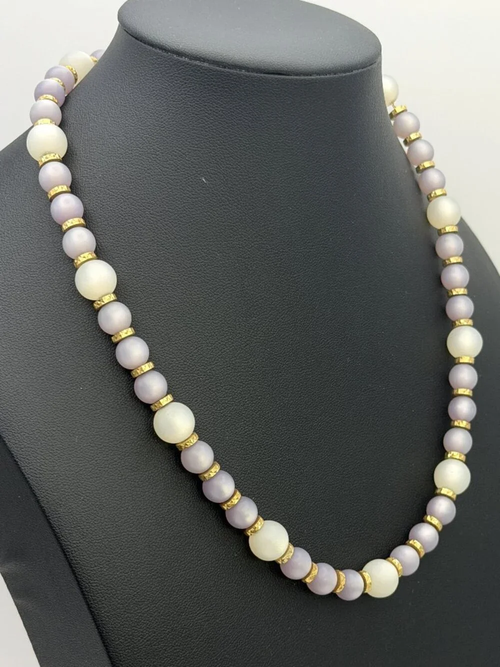 Book Piece Vintage Napier Necklace Frosted Sherbet Collection Lavender White
